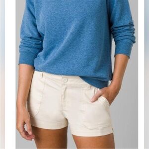 prAna Elle Short Chalk Sz 0/25